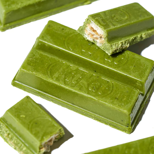 Japanese Kitkat: Rich Green Tea